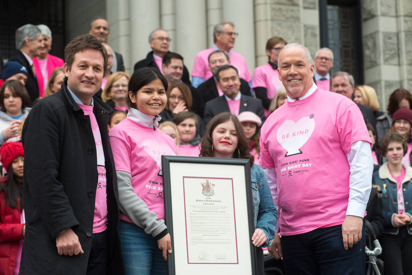 15744722_web1_Keri_Coles_VictoriaNews_PinkShirtDay-8