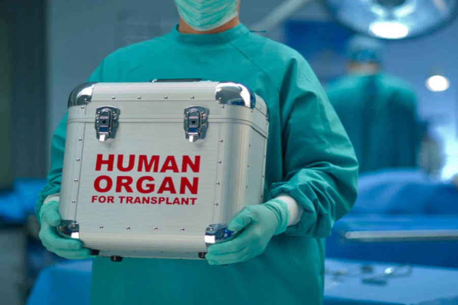 16237900_web1_170428_KCN_Organ-Transplant