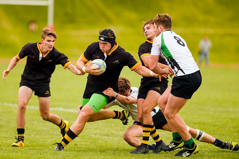 16706035_web1_180606-CCI-boys-rugby-provincials_1