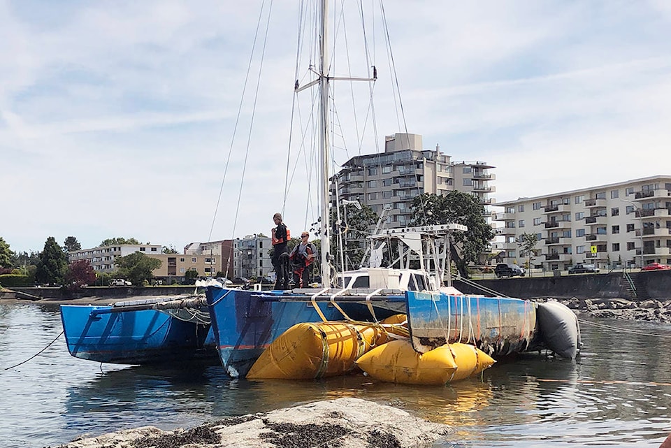 17330138_web1_190617-VNE-Boat-Derelict