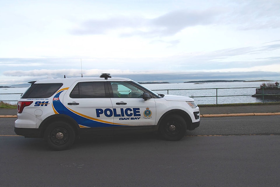 18636778_web1_20190114-OBN-PoliceCar_1