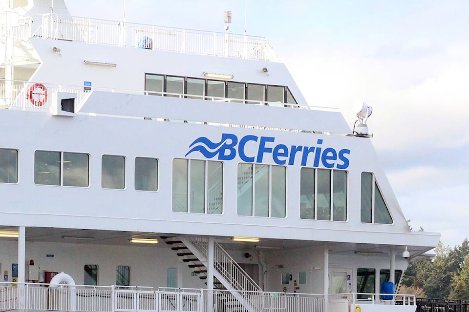 22566461_web1_200902-NBU-ferries-labour-day-1_1