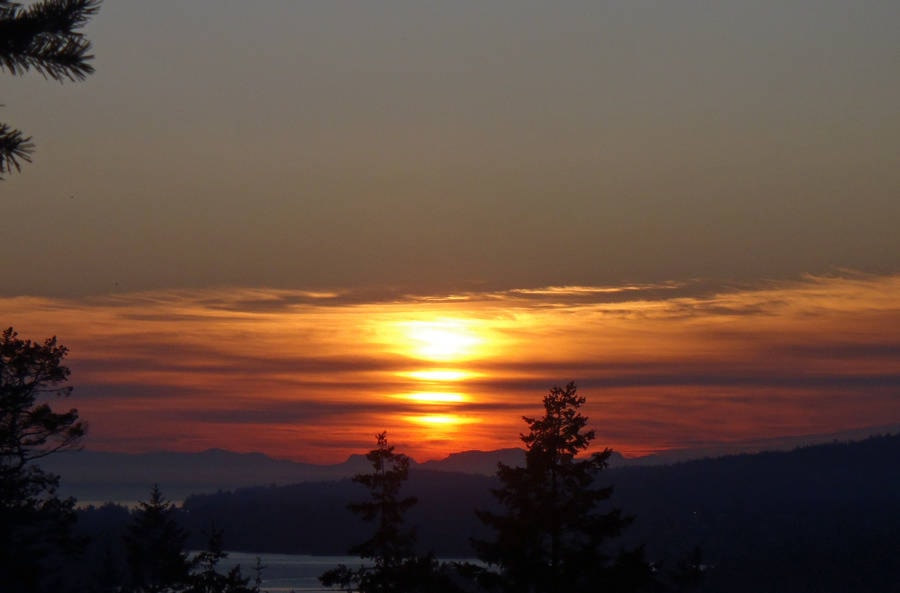 East Sooke always has beautiful sunsets. This photo was taken by Parvez Kumar