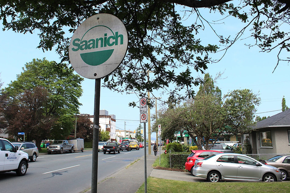 24608871_web1_saanich_sign