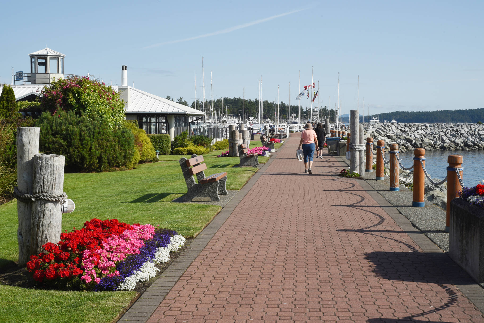 On the sea side of Sidney