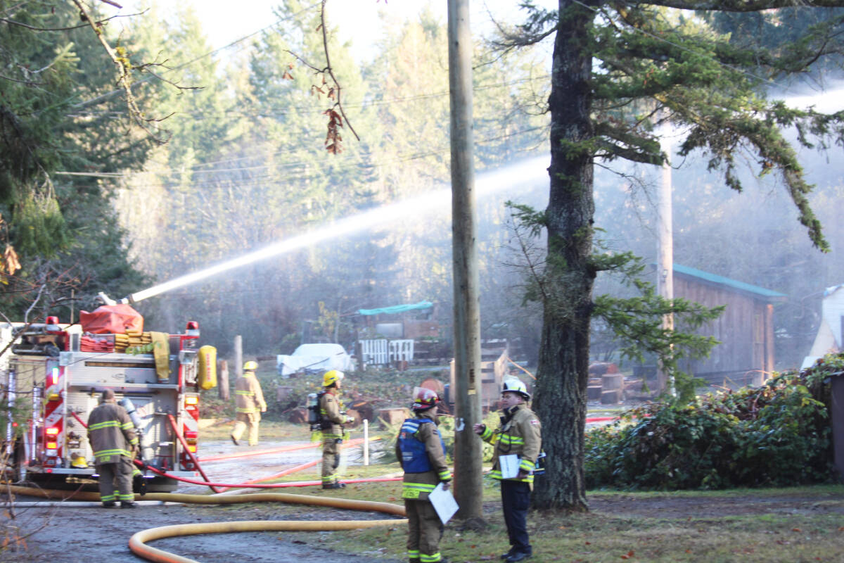 31312568_web1_221215-CCI-Chemainus-house-fire-addition_4