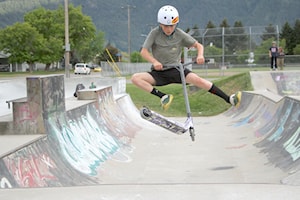 Daredevils fly high at new and improved Grand Forks skatepark