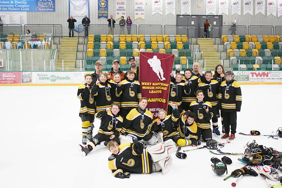 11054881_web1_Grand-Forks-Pee-Wee-Win-West-Kootenay-Hockey-Banner-fixed