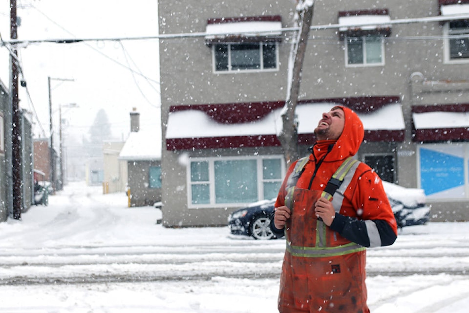 23099618_web1_201028-GFG-POWER_OUT--RAYBOULD_1