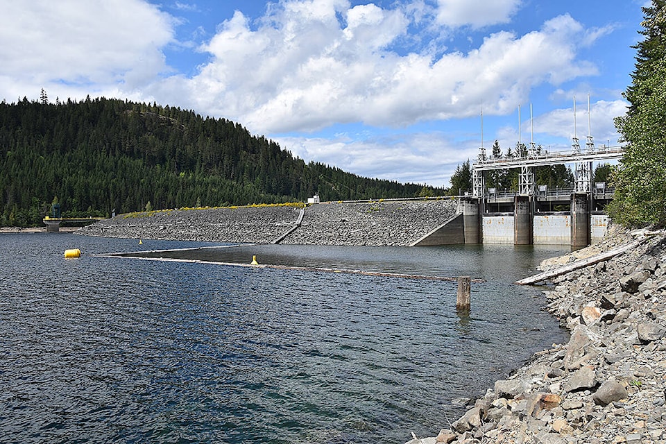 28841725_web1_191206-CRM-Strathcona-Dam