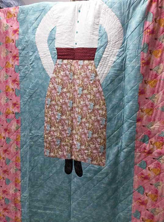 Islands quilters provide warm welcome to new hospital