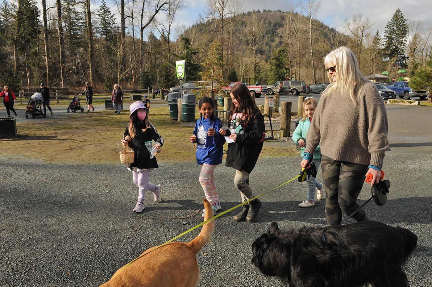 Kids from Watson Elementary prepare to buy a stranger a coffee at Vedder Park during Watson Elementarys Kindness Project on Wednesday, March 15, 2023. (Jenna Hauck/ Chilliwack Progress)