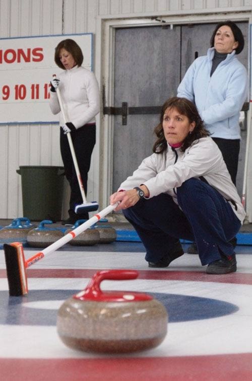 20287hopeCurling