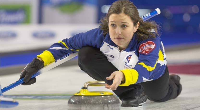 9432248_web1_171123-HSL-curling2016