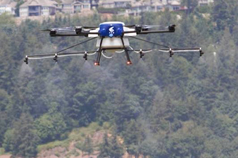 16894025_web1_190523-AHO-DronePesticides_1