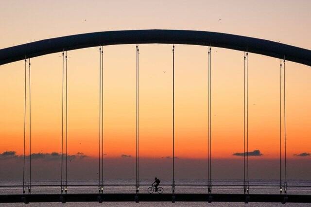 28311349_web1_220301-CPW-spring-weather-prediction-bridge_1