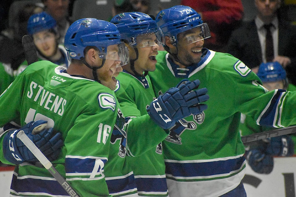 28934975_web1_copy_220428-ABB-canucks-1_1