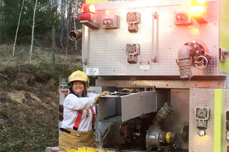 31573365_web1_230111-QCO-Hometown-Heroes-female-firefighters-feature_2