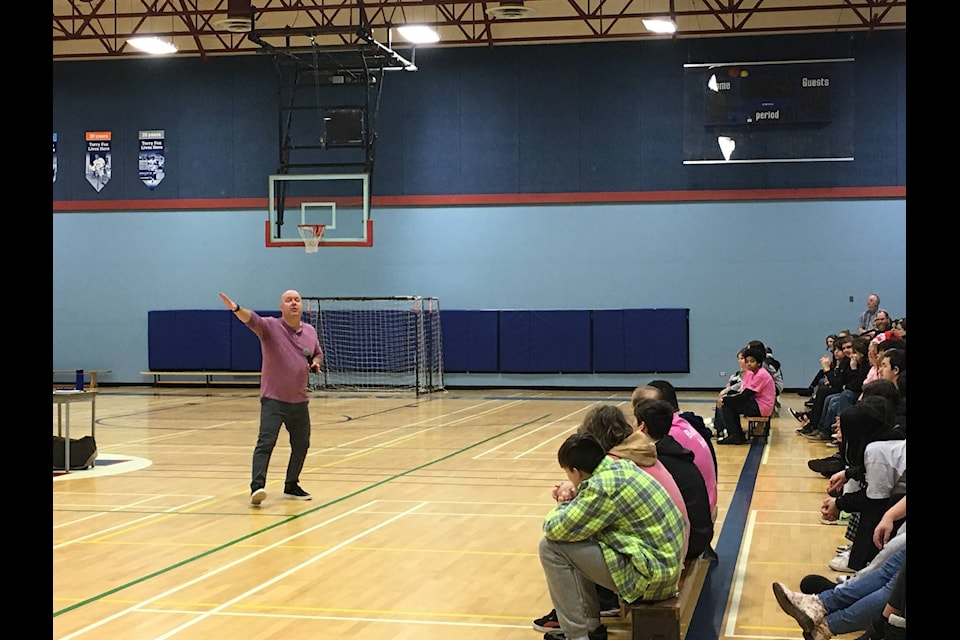 On Wednesday morning, HSS students got to hear from motivational speaker Ian Tyson on what it means to be kind. (Kemone Moodley/Hope Standard)