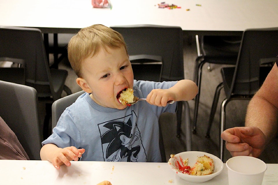 The Beanstalk Daycare organized a spaghetti dinner with a silent auction to raise funds for programming. The doors opened at 5 p.m. and closed at 8 p.m.  The dinner was held at the Houston Community Hall and seated family and friends. The dinner included a generous portion of pasta and sauce, a bun, Caesar salad, dessert and beverages. After the dinner the silent auction closed and the recipient who had the highest bid won their prize. Hand crafted pictures, garden stone hand prints, candles, and donated items were all up for auction. Many of the crafts went for $40 or more. It was a very successful night for the Beanstalk Daycare.