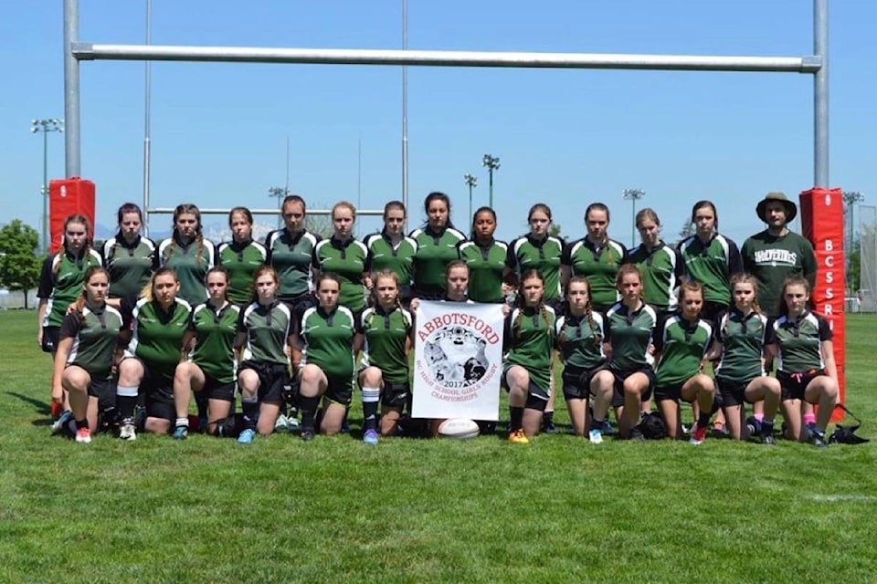 web1_170607-HTO-Houston-secondary-girls-rugby_1