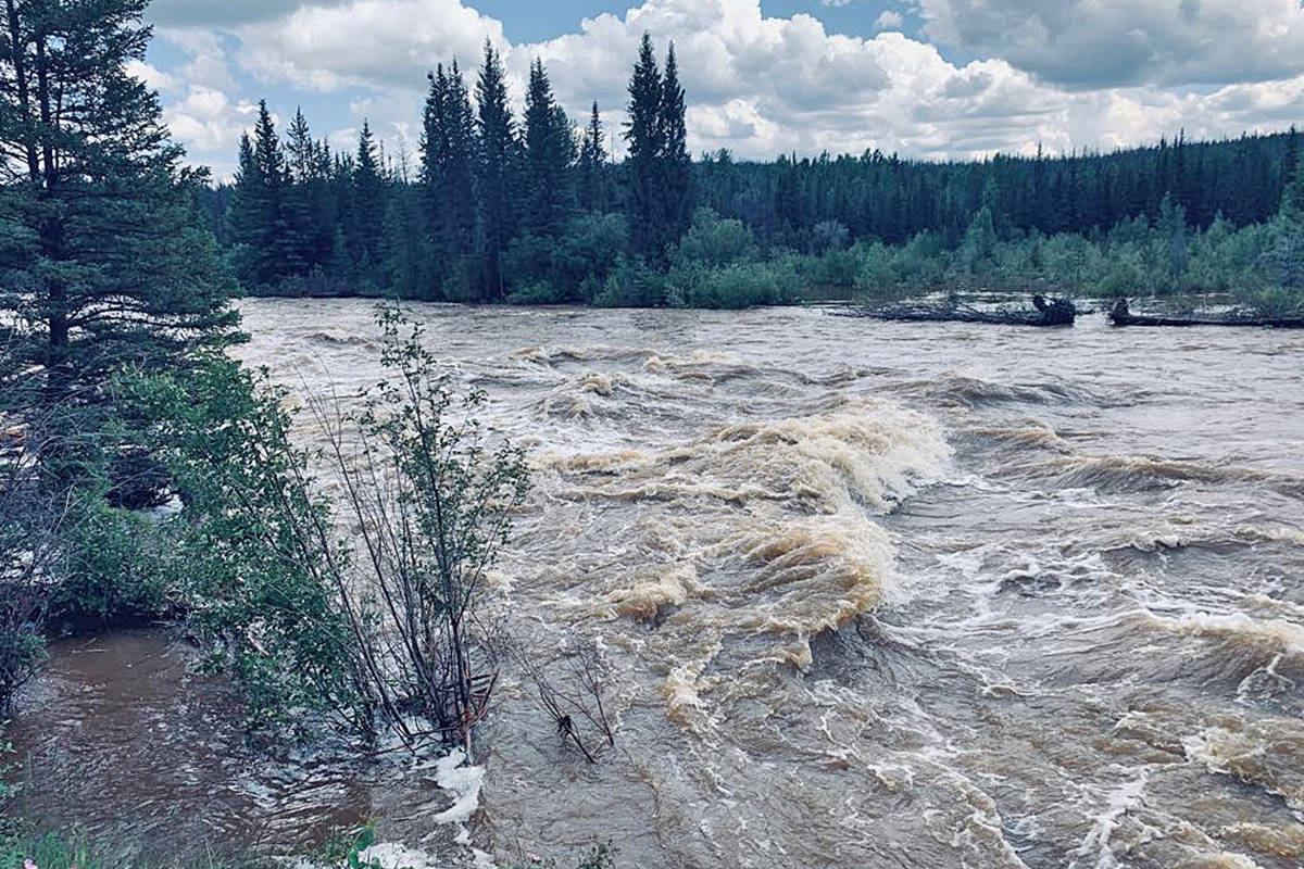 17628115_web1_copy_190710-WLT-BigCreekFlooding2