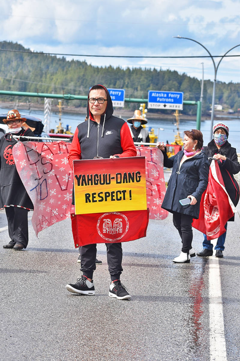 21425124_web1_200507-PRU-Haida-Nation-Ferry-Assembly-Protest_1