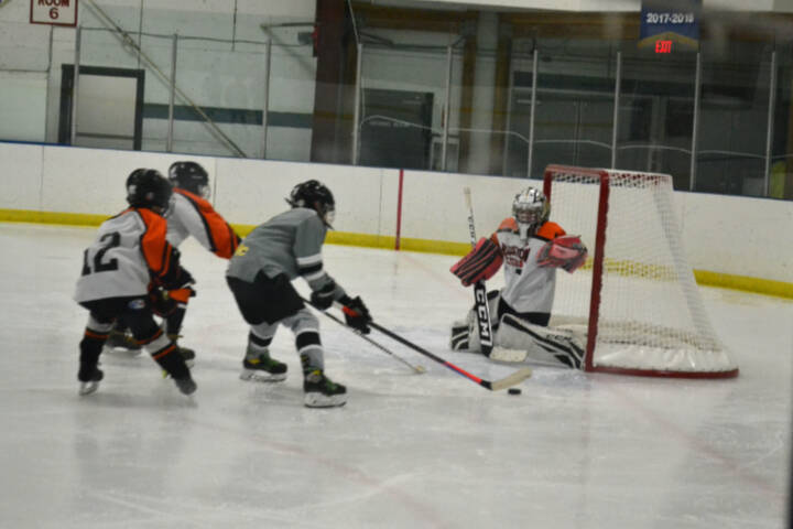 28377862_web1_220316-HTO-hockey-SA-hockey_5