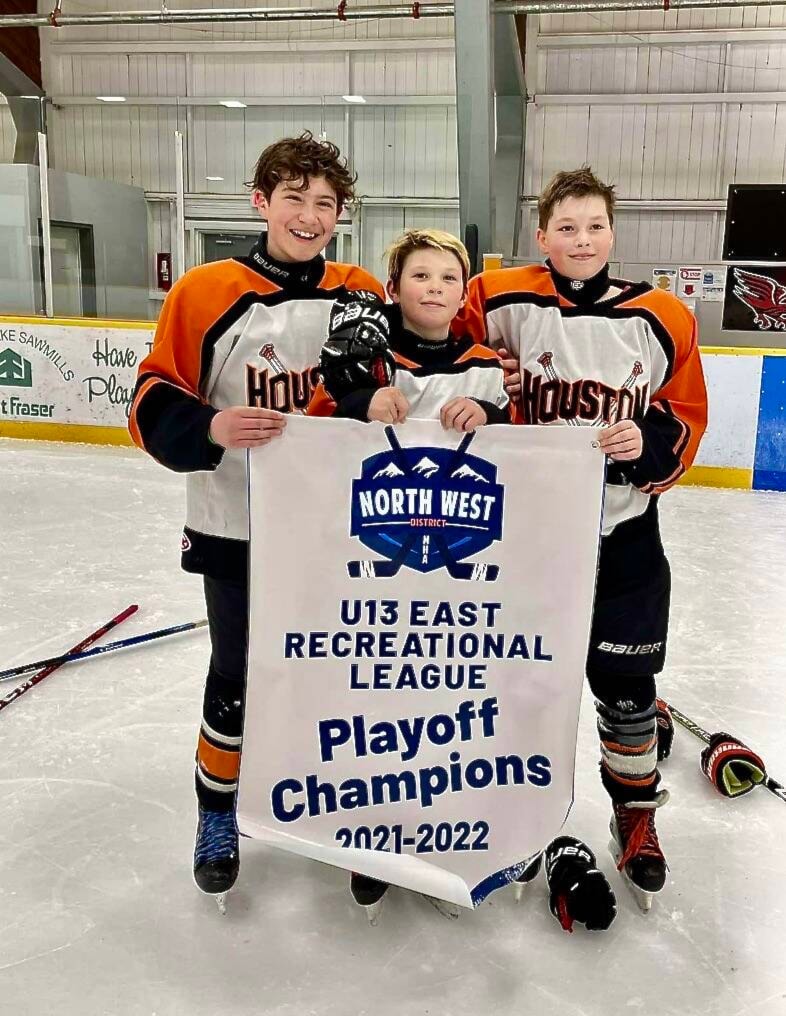 28616688_web1_220331-SIN-U13-Houston-Flyers-Champs-Photo-pic_1