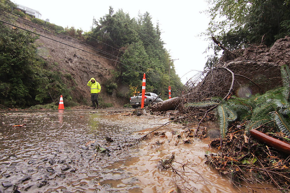 9437581_web1_HaidaGwaiiFlood