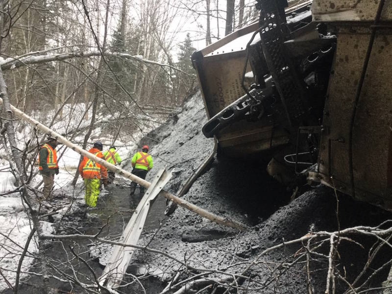 10284803_web1_BC-Spill-Response-Hazelton-train-derailment-creek