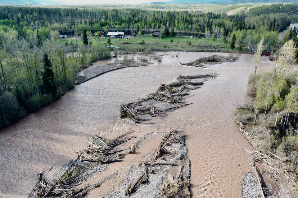 11849493_web1_Telkwa-Bulkey-rivers-flood-3-web