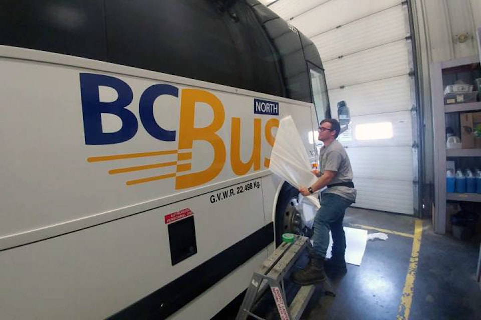 14216015_web1_bc-bus-north1