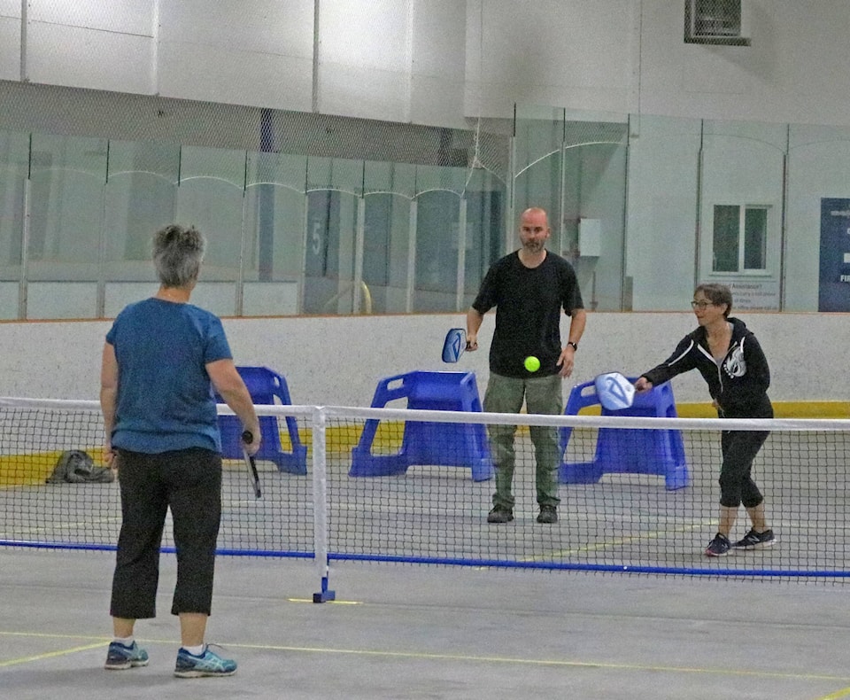 16496283_web1_A-pickleball-apr-2019--47-