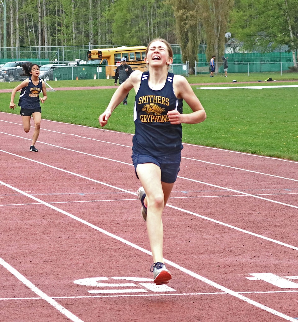 16915554_web1_A-HS-track-May-2019--26-