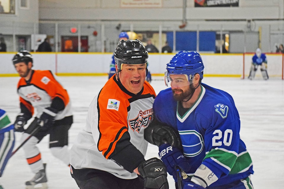 A panorama of the Mar 1 game between the Smithers Flyers and the Vancouver Canucks Alumni team. (Grant Harris photo)