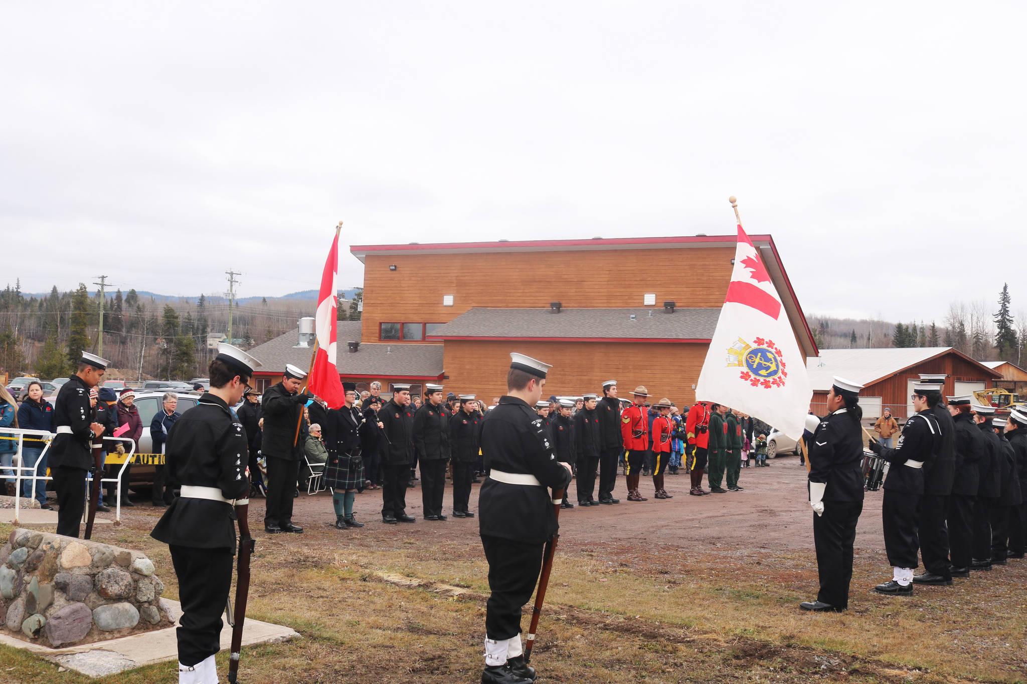 23124321_web1_Telkwa-Remembrance-day-cermony-2018-group-2-web