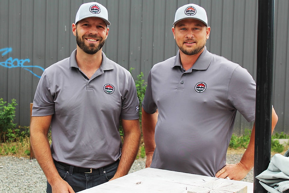25838801_web1_210722-SIN-BV-youth-sport-foundation-jordi-hutchinson-phil-bernier_1