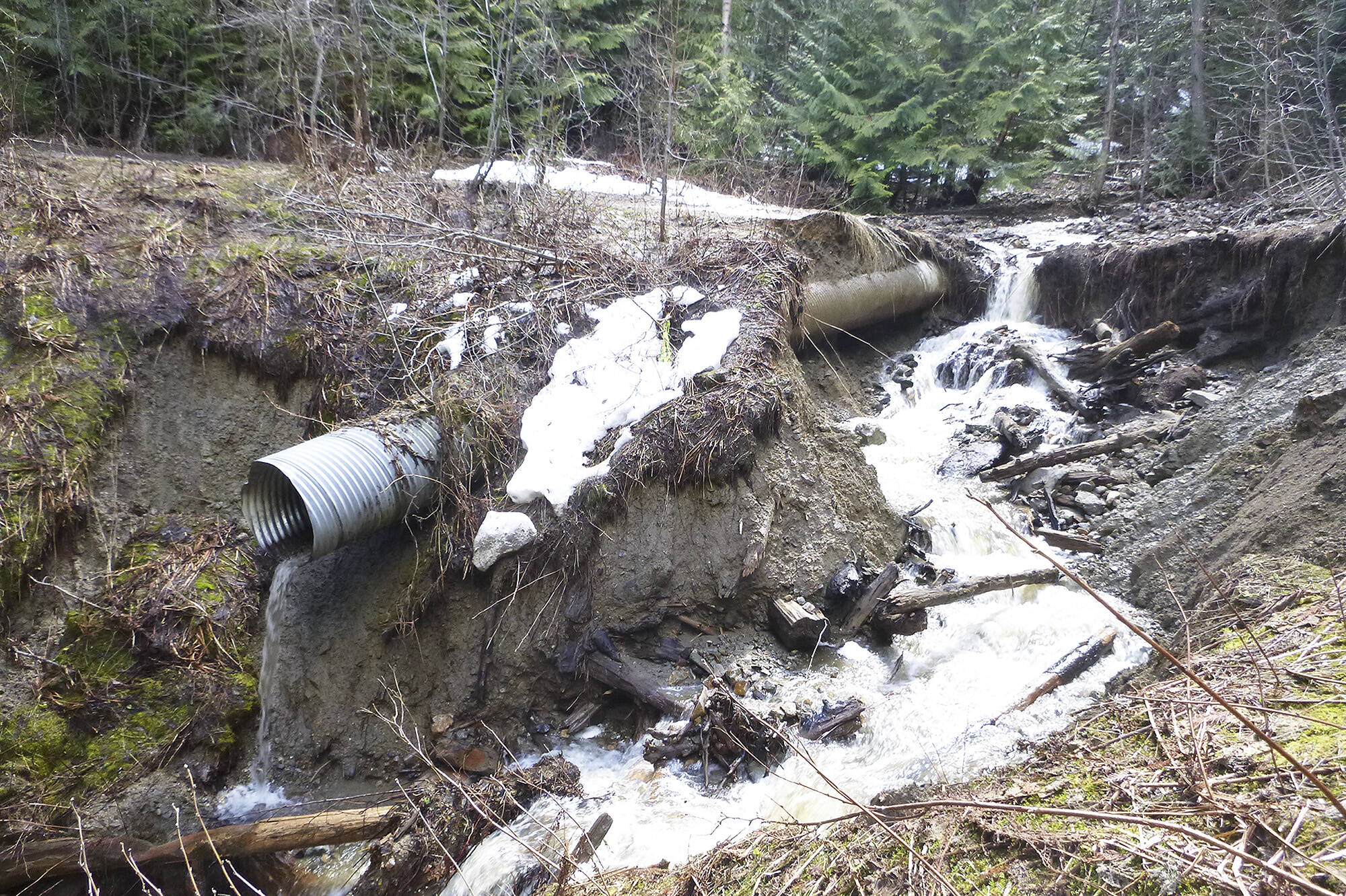 This washout in May 2017 resulted in damage to Foothill Road and surrounding properties in Salmon Arm. (File photo)