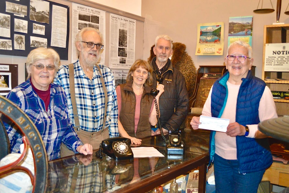 31621545_web1_230126-SIN-Telkwa-museum-receives-donations-photos_1