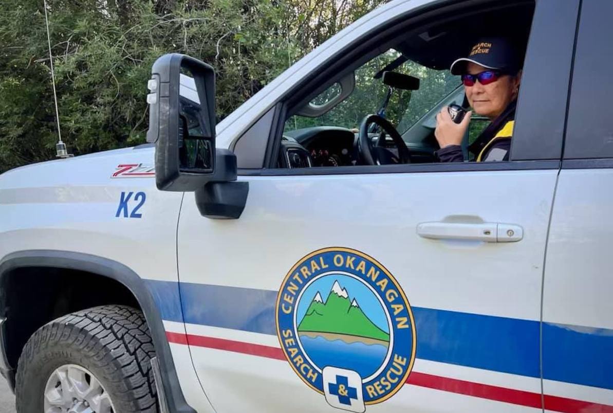 Dutch tourists rescued after Google Maps led them astray near Kelowna