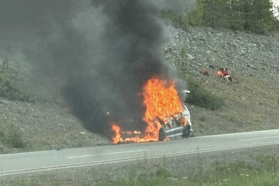 coq-car-fire