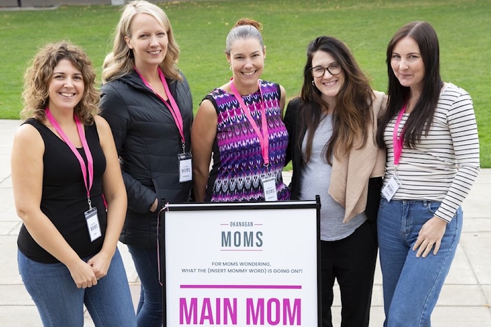 main-mom