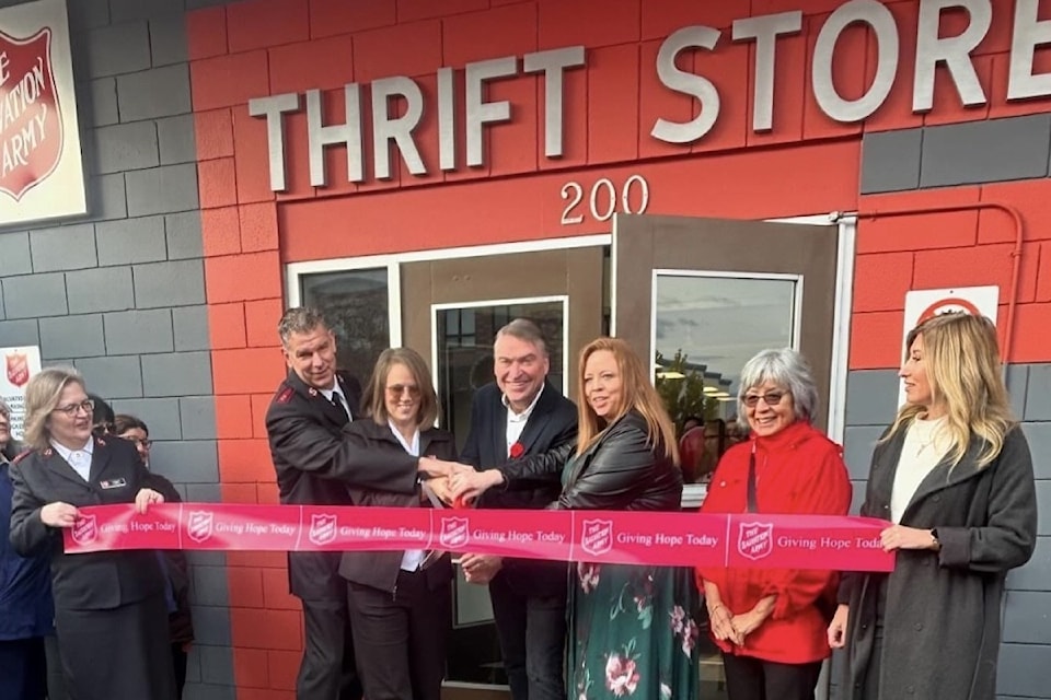  L - R) Captain Sharon Tidd, Area Commander; Captains Rob and Jennifer Henson; Mayor Tom Dyas; Salvation Army's Lenetta Parry; Elder Maureen Ziprick and Rutland Thrift Store Manager Lisa Marie Pettovello, officially cut the ribbon and open the newly improved Rutland Salvation Army Thrift Store on Saturday Oct 26, 2024.