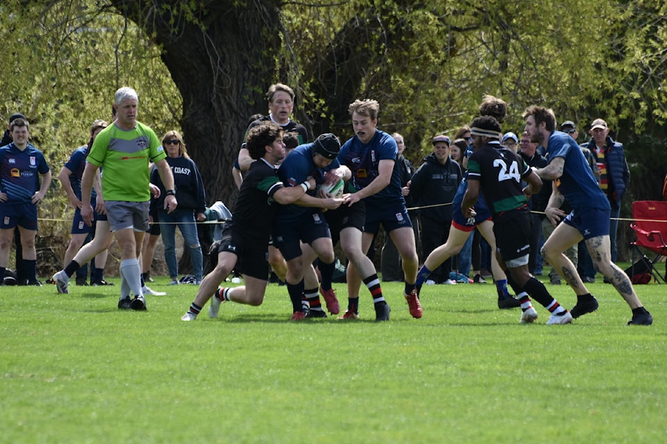 Both the men's and women's 91Ѽ Crows Rugby teams played their final home games at Parkinson on Saturday, April 12.