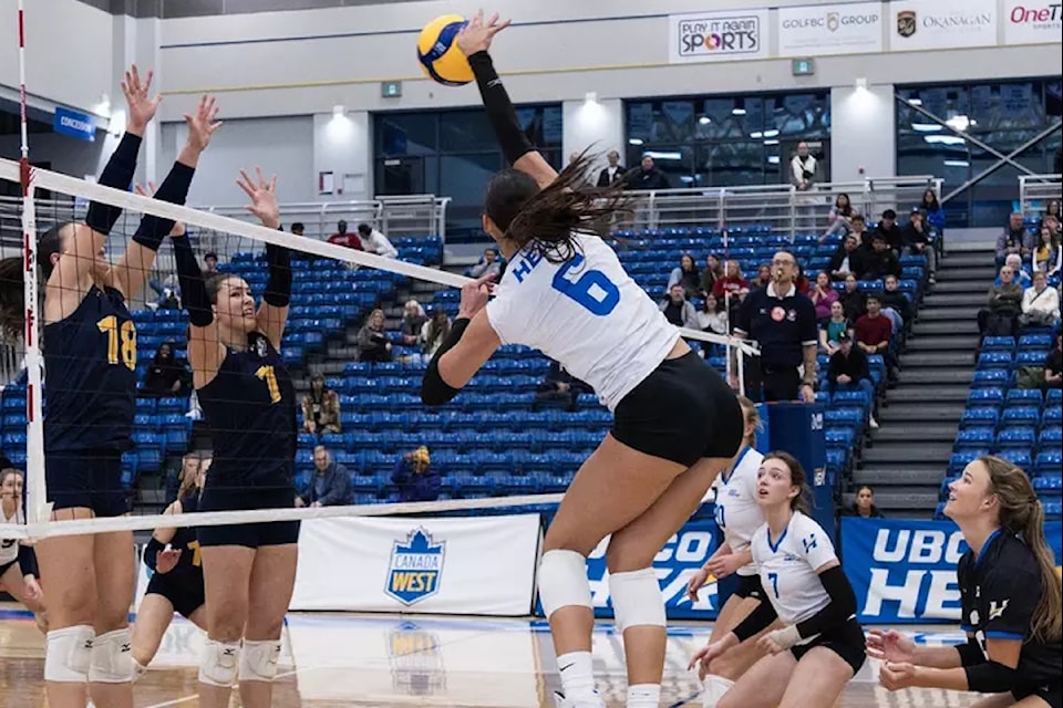 The UBCO Heat women's volleyball team lost to the UBC Thunderbirds on Jan 10-11, 2025.