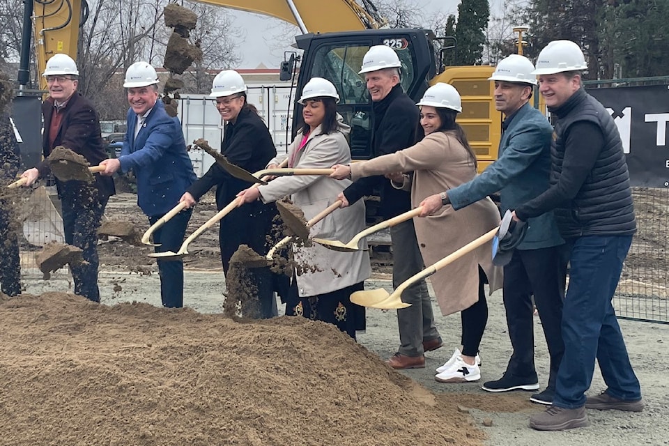 Troika Developments CEO Renee Merrifield (3rd from left), and 91Ѽ Mayor Tom Dyas (2nd from left) participate in a groundbreaking for a purpose-built rental development at 1881 Barlee Road.