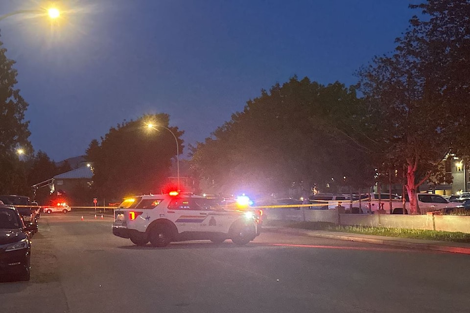 The end of Leon Avenue at Gordon Drive in 鶹ѡ was blocked off by police the evening of May 24, 2025. 