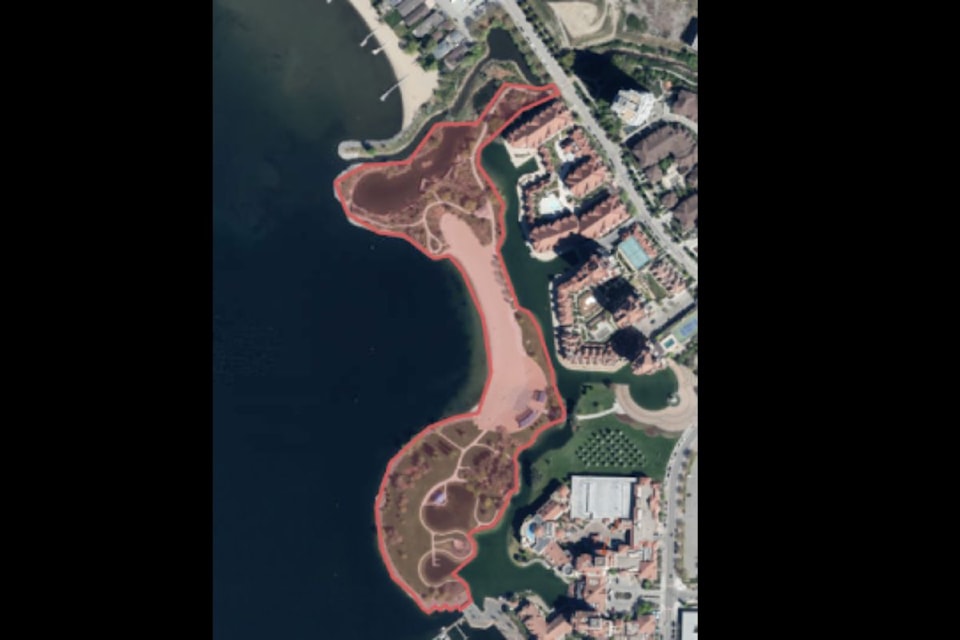 waterfront-stage