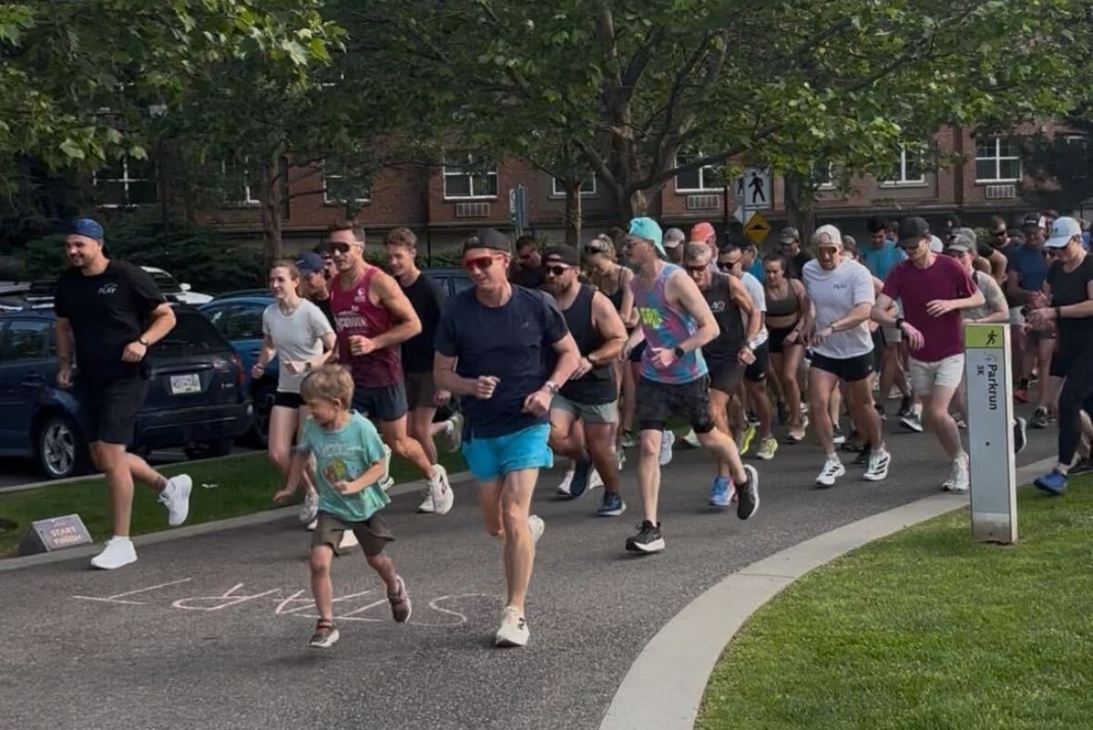Diverse clubs, people, pups represented at Kelowna Global Running Day event